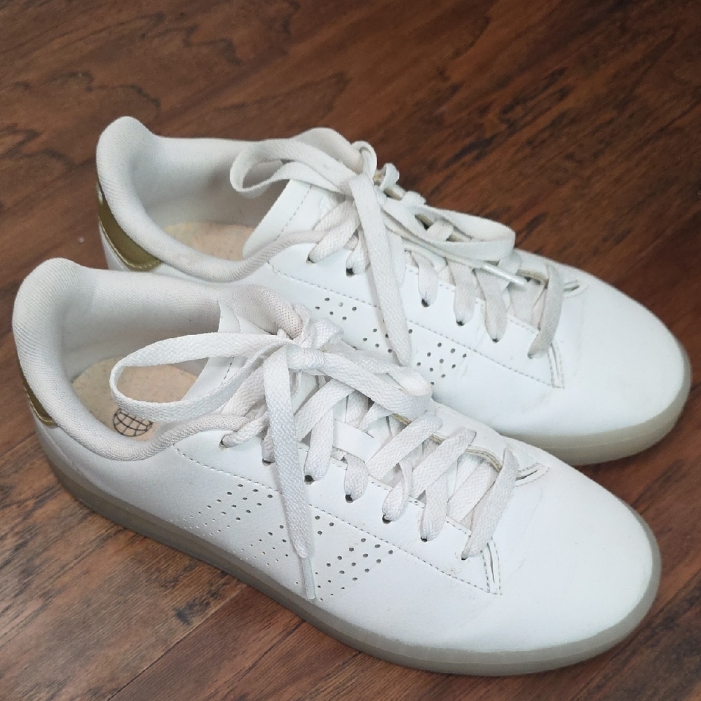 Adidas Advantage Women's Sneakers - 8